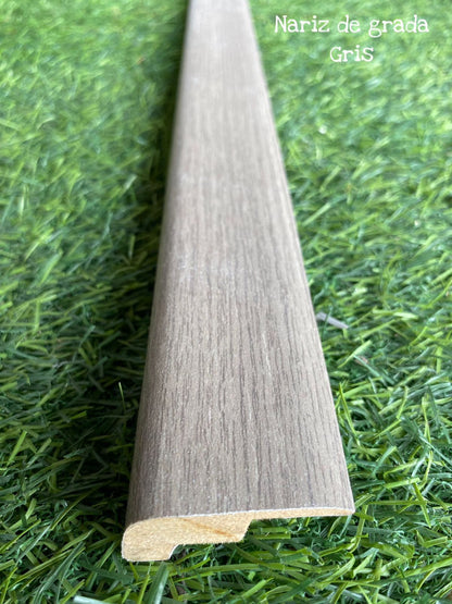 Moldura Nariz de Grada Gris